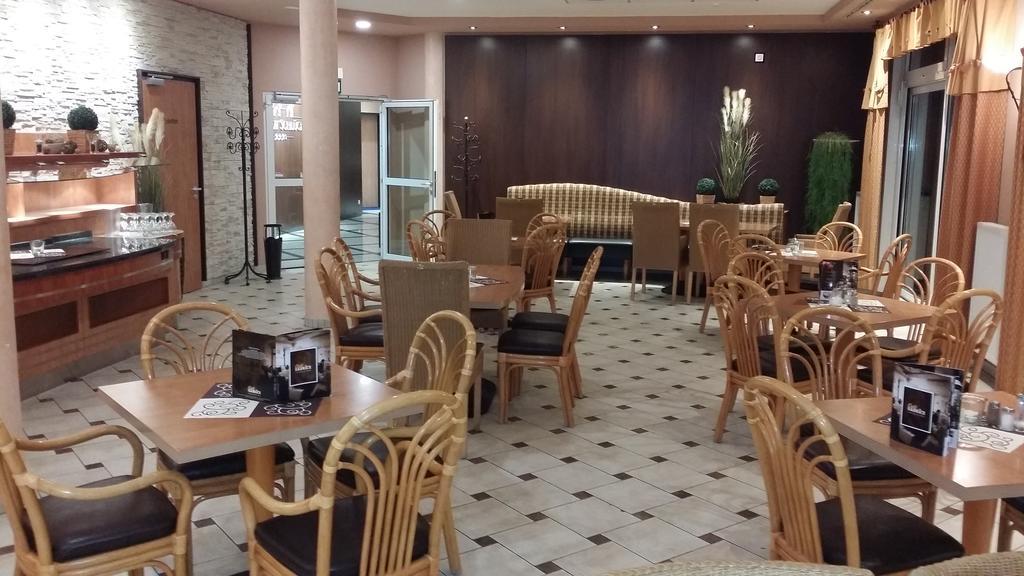 Akzent Hotel Stadt Schluechtern ***S Eksteriør bilde